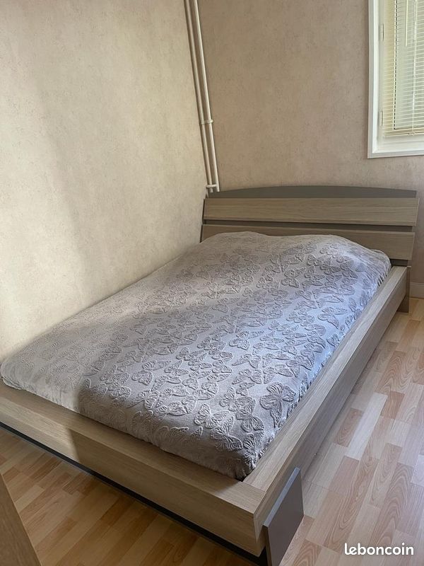 Armoire et lit (image 2)