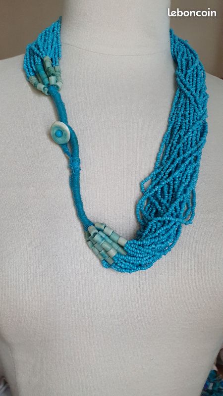 Collier Vintage En Turquoise Et Autres Pierres - Longueur ~41-45 Cm, Alliage, Occasion Bohème