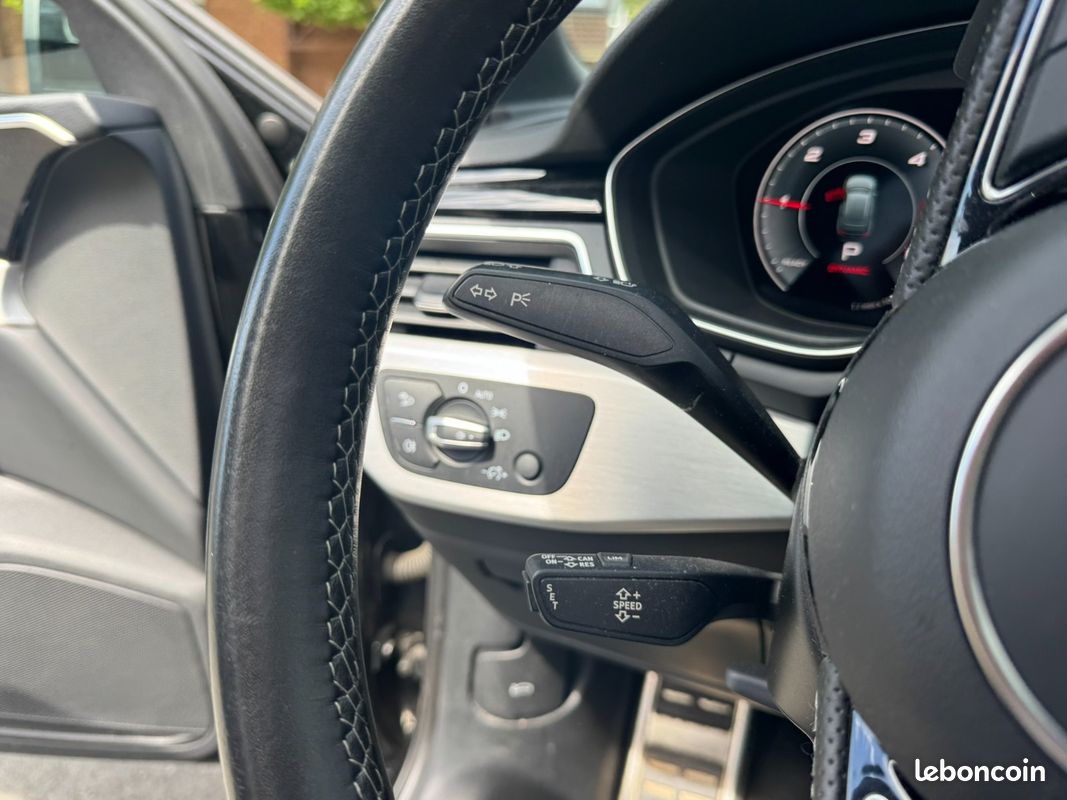 AUDI A4 AVANT 40 TDI 204 ch S tronic 7 S line / Apple CarPlay / Toit ouvrant panoramique (image 22)