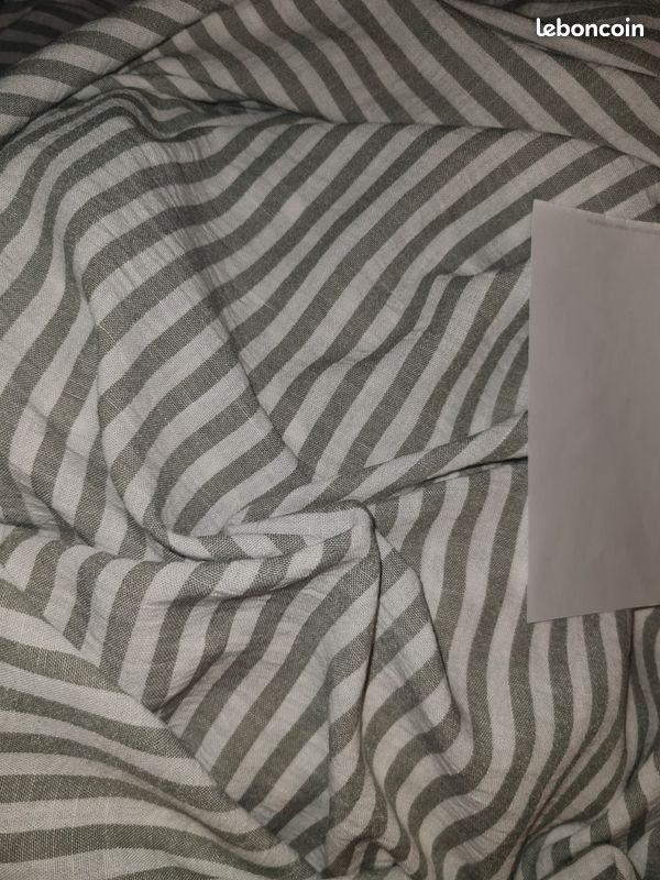 Tissu lin rayures vert grisé et blanc (image 1)