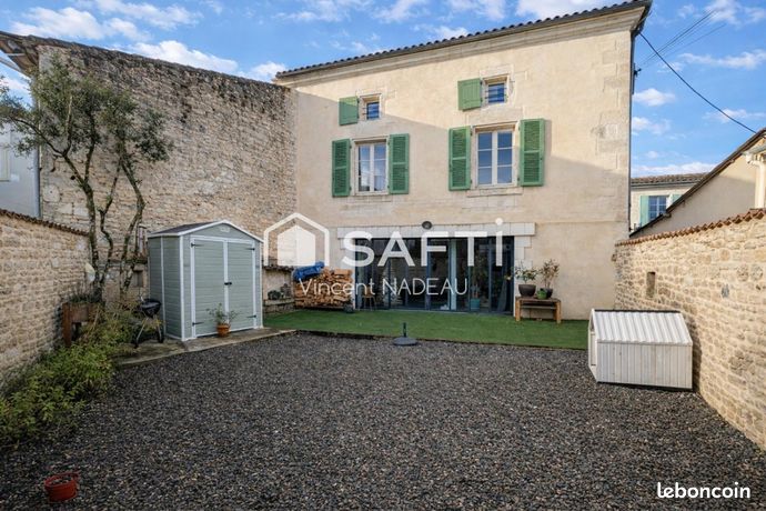 Maison 5 pièces 145 m²