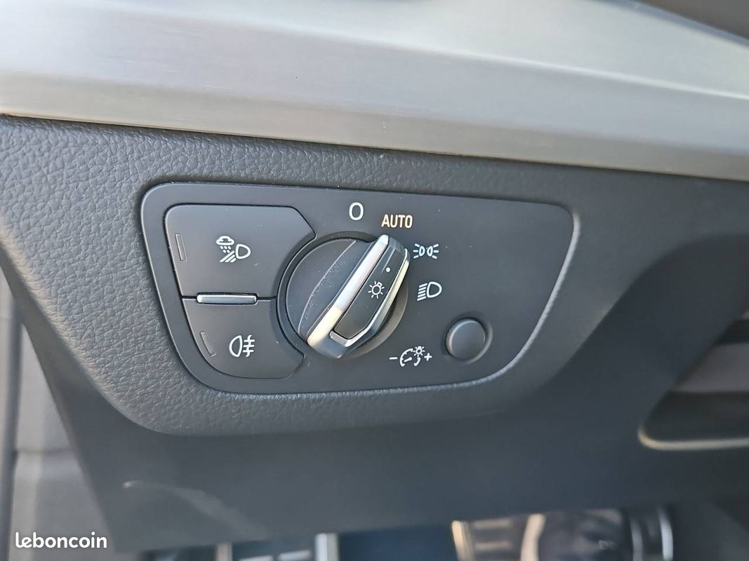 AUDI Q5 35 TDI 163 S tronic 7 S line (image 19)