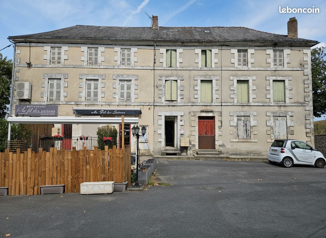 Immeuble 10 pièces 350 m² · à Thiviers · 350 m² · 270 000 €