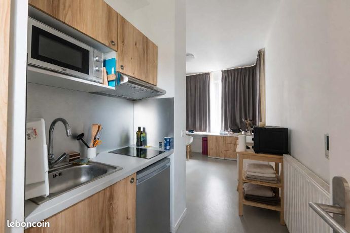 Studio 1 pièce 18 m² — 4