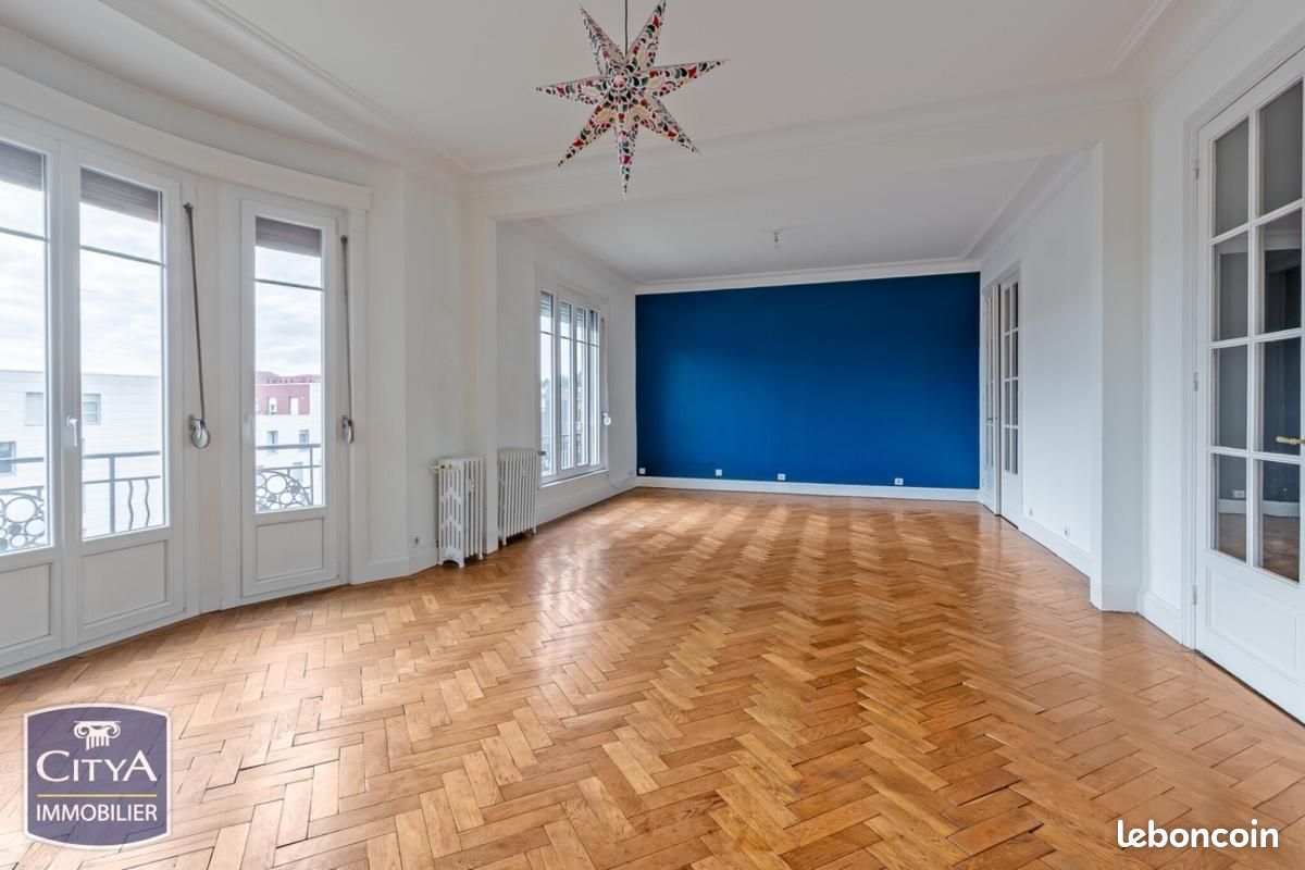 Appartement 4 pièces 151 m² · à Roubaix · 151 m² · 265 000 €