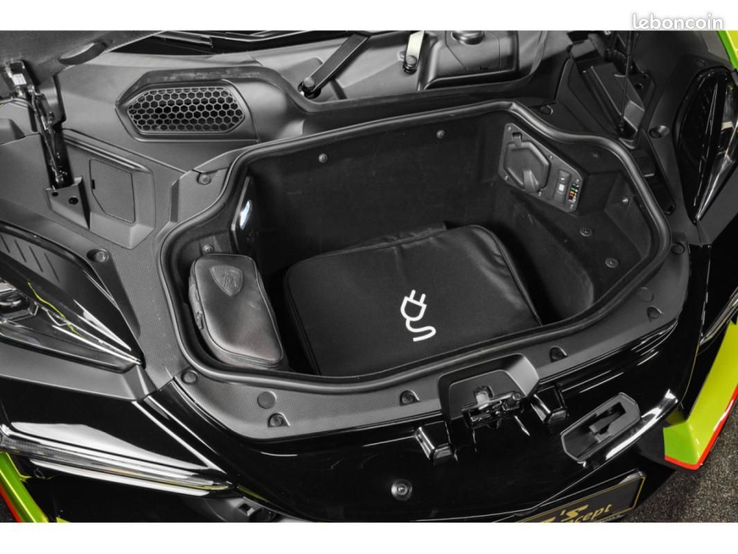 Lamborghini revuelto AD PERSONAM - VERDE CITREA / ROSSO MARS TVA 6.5 V12 1.015CH Baquets (image 19)