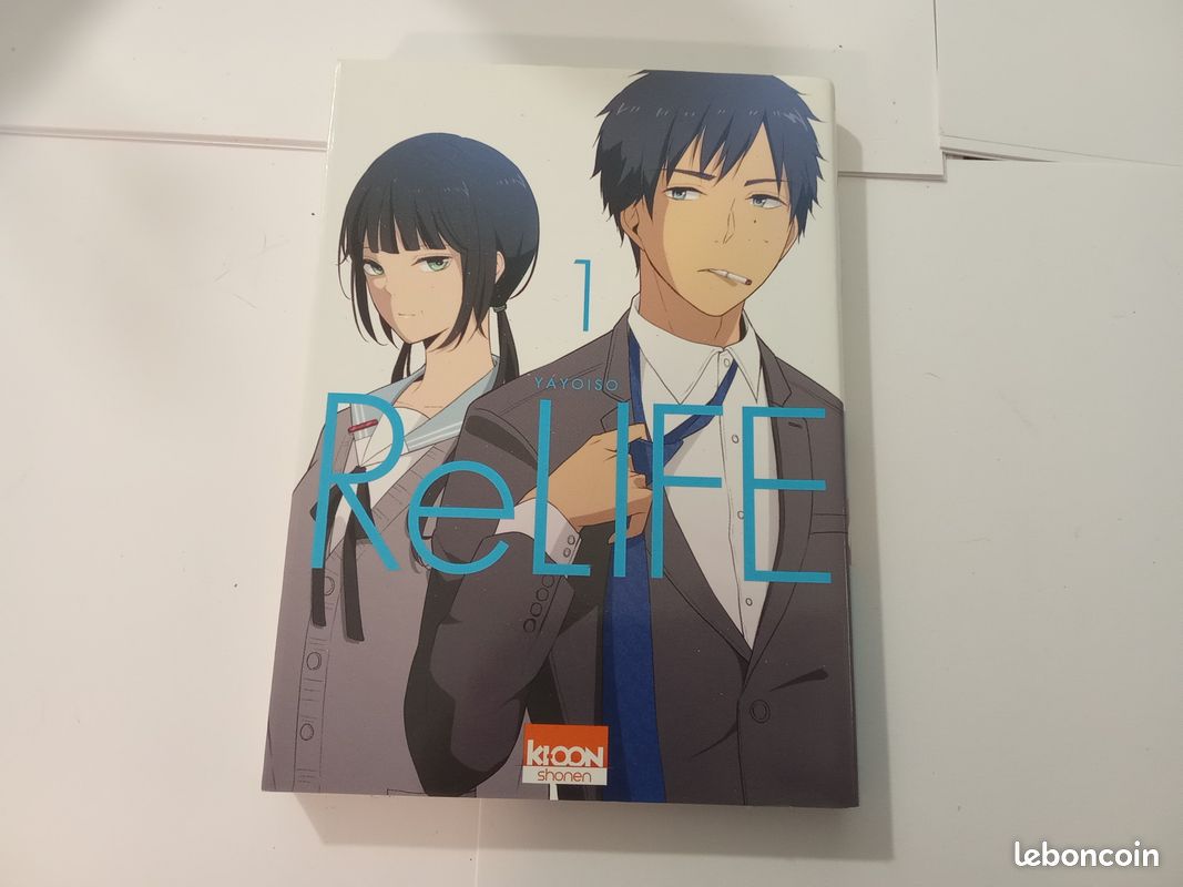 Lot de 5 Mangas ReLIFE tomes 1,2,3,4 et 6 (image 6)