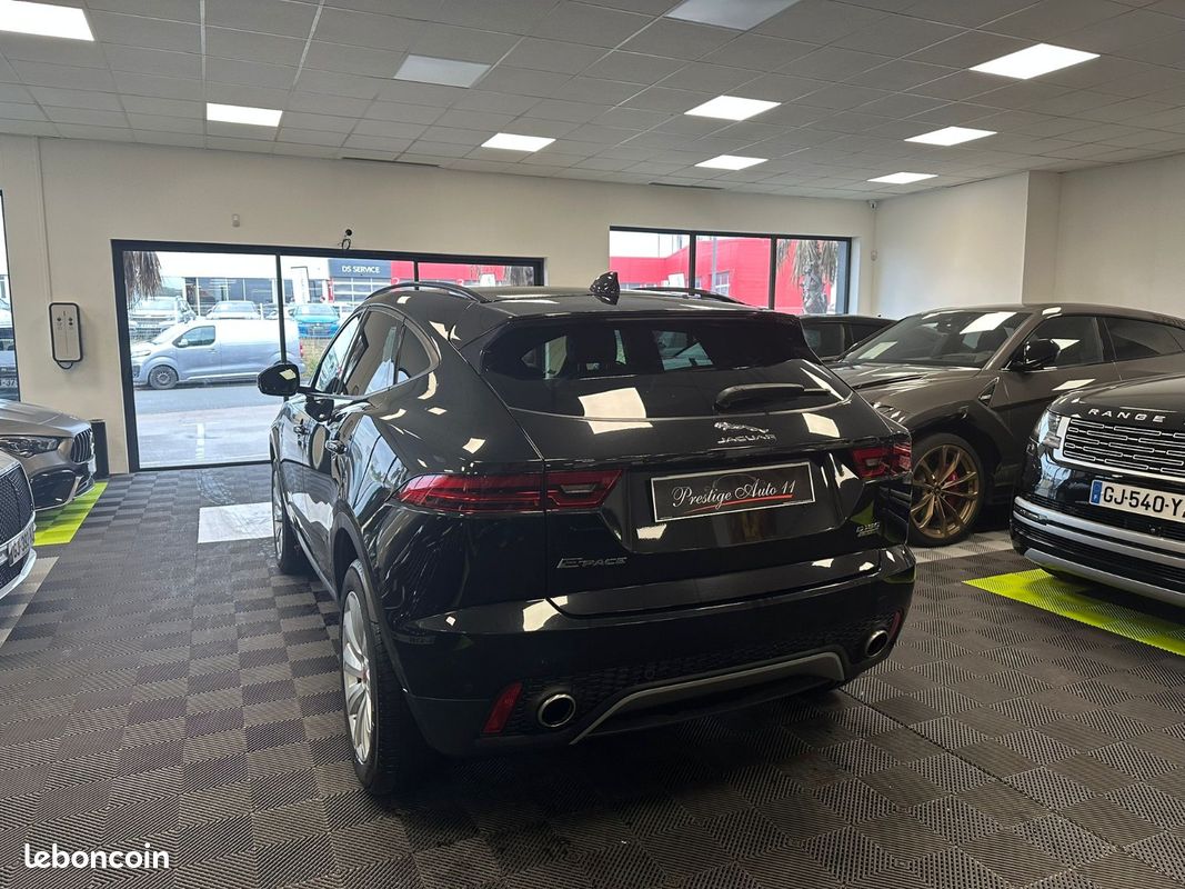 Jaguar E-PACE 2.0D 180ch S AWD BVA Toit Panoramique LOA 304 euros Par Mois (image 8)