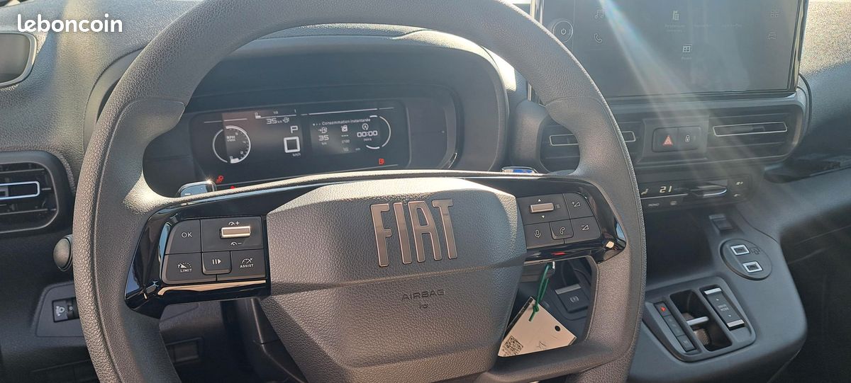 FIAT DOBLO COMBI 5 places Blue Hdi 130 (image 7)