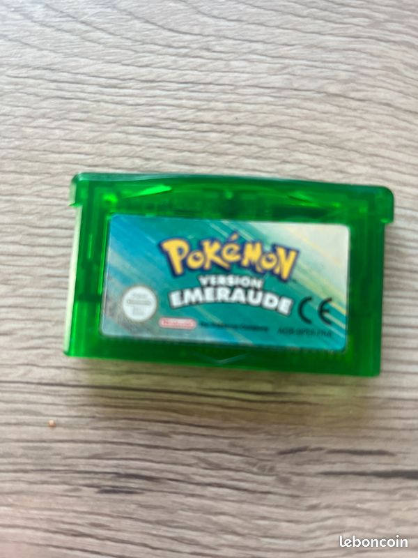 Boîte du jeu Pokémon émeraude d’origine * sans le jeu Boîte du jeu Pokémon émeraude d’origine * sans le jeu