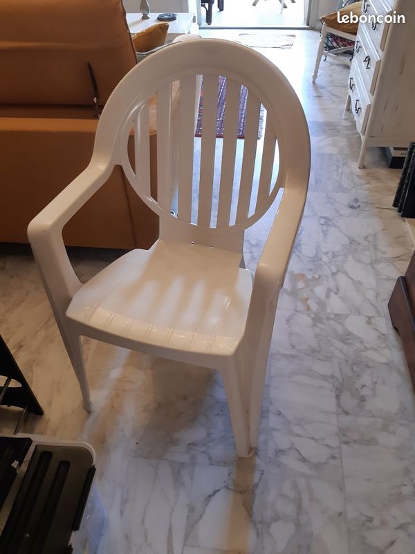 Fauteuil de jardin blanc (image 2)