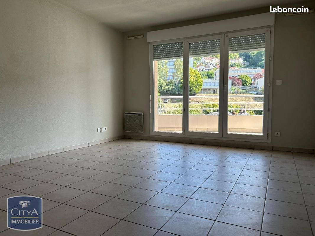 Appartement 1 pièce 35 m² · à Tulle · 35 m² · 425 €/mois