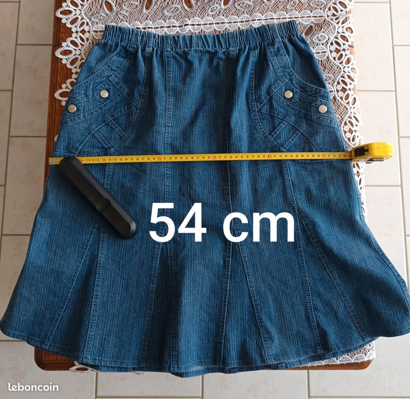 Firerie Nouvelle jupe évasée maxi taille haute en satin doré vintage et