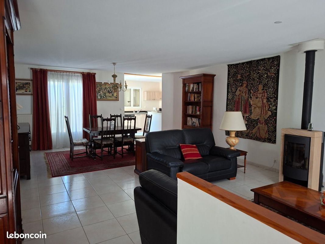 Maison 5 pièces 115 m² · à Candé-sur-Beuvron · 115 m² · 230 000 €