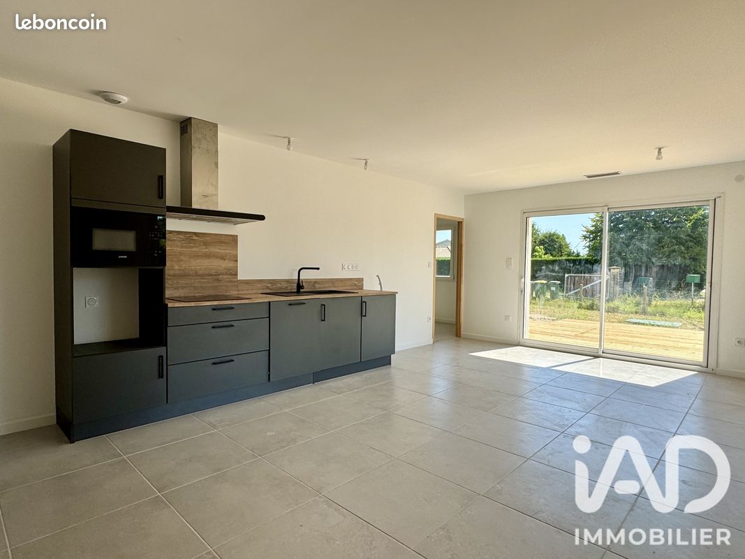 Maison 4 pièces 88 m² · à Salles · 88 m² · 344 000 €