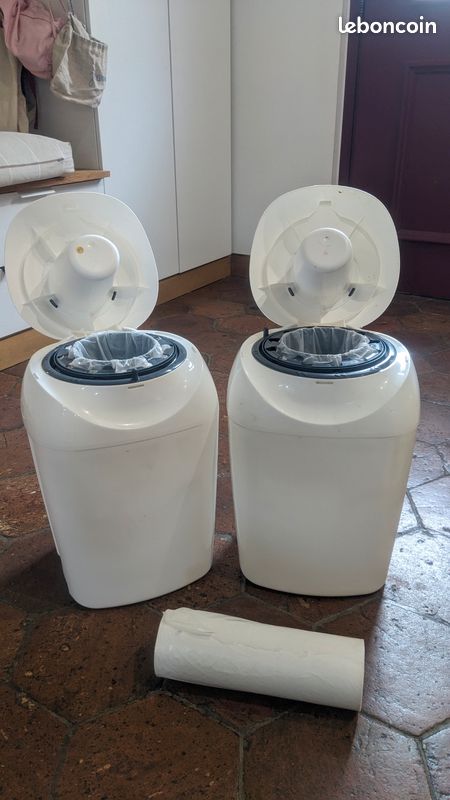 Poubelle à Couches Tommee Tippee Sangenic Tec - Blanche - Système D'hygiène Anti-odeurs