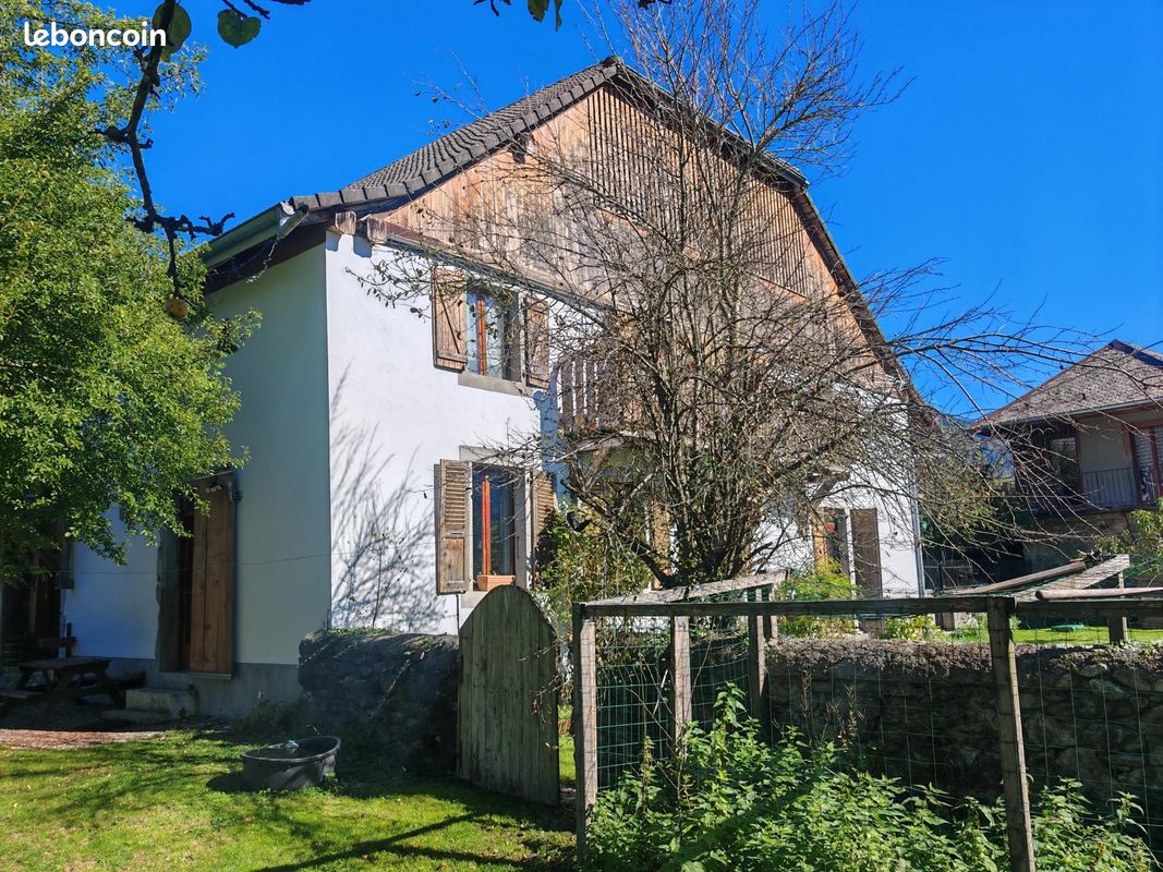Maison 7 pièces 186 m² · à Taninges · 186 m² · 475 000 €