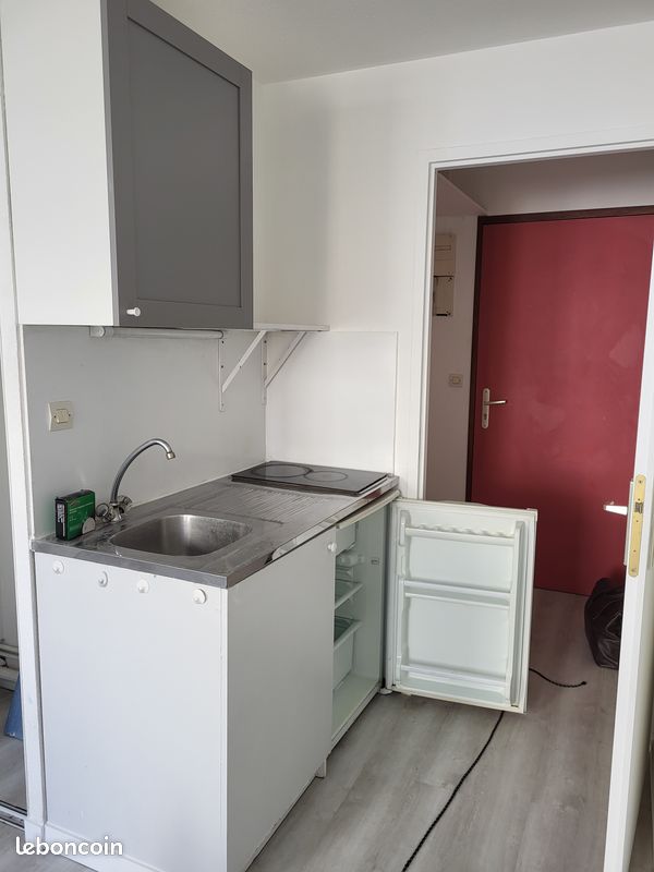 Appartement 1 pièce 18 m² · à Grenoble · 18 m² · 365 €/mois