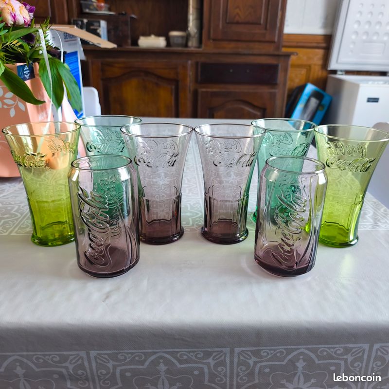 Lot de 8 verres Coca-Cola vintage – Différents modèles et couleurs (image 2)