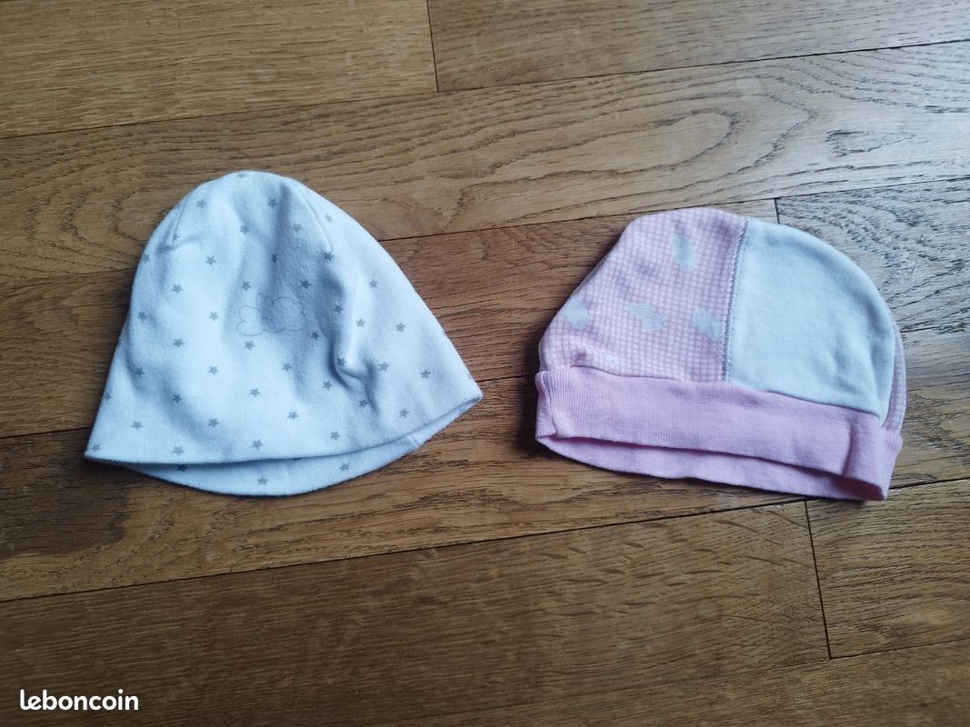 Bonnets, moufles et chaussettes naissance (image 1)