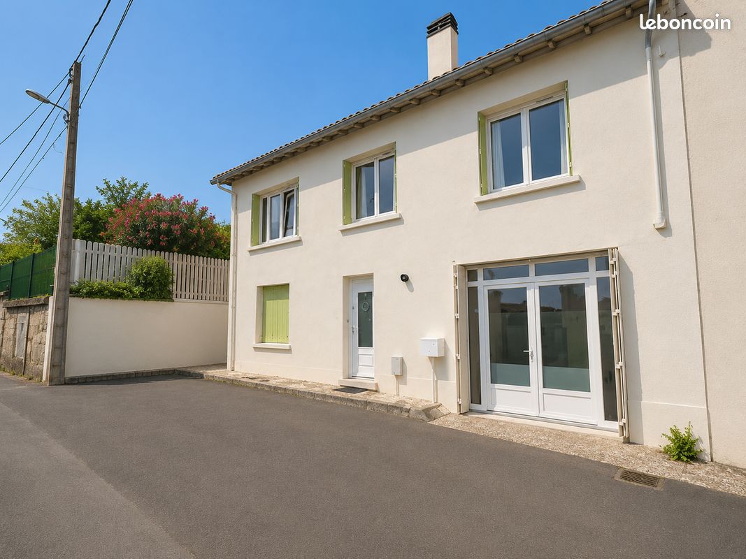 Maison 7 pièces 110 m² · à Angoulême · 110 m² · 240 900 €