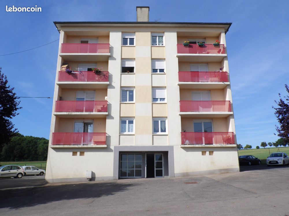 Appartement 4 pièces 78 m² · à Estissac · 78 m² · 533 €