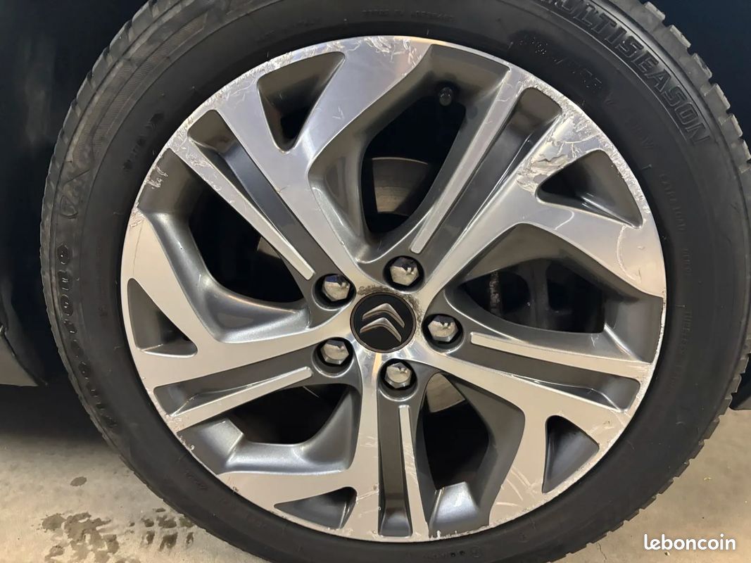 CITROEN C4 Picasso 1.6 D 115ch Exclusive - 164 000 km - siège chauffant/ventilé/massant - toit panoramique - boite auto - caméra 360 (image 22)