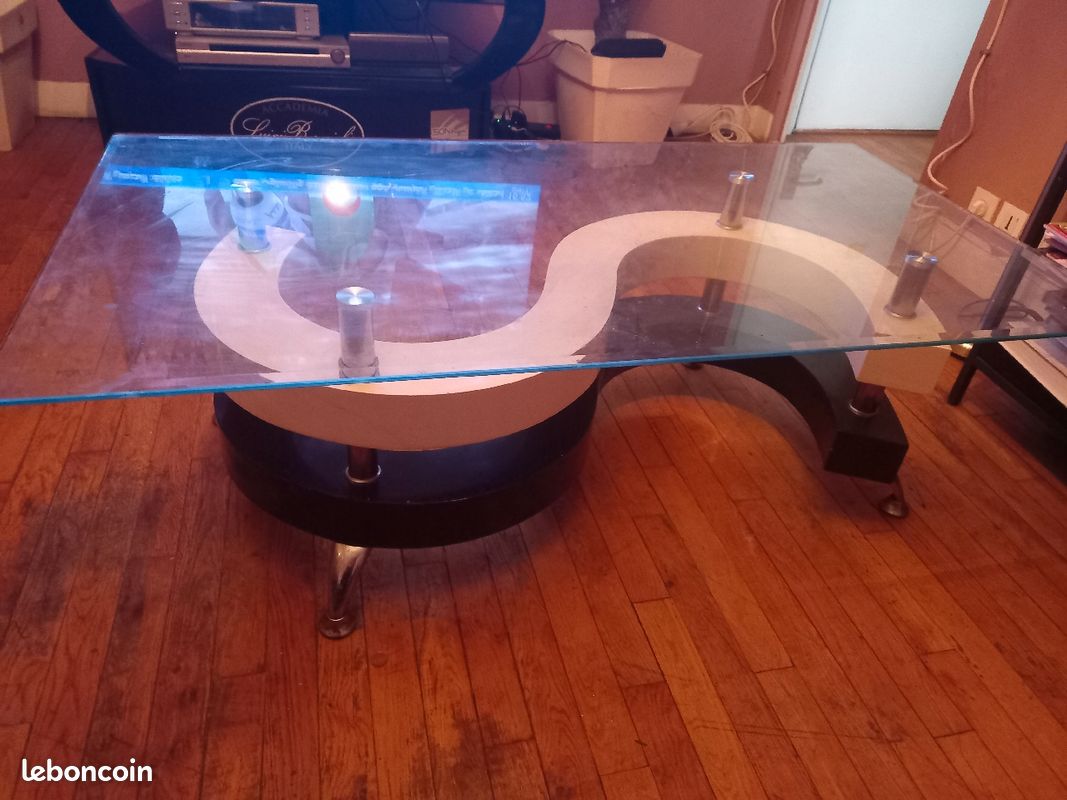 Table en verre (image 3)