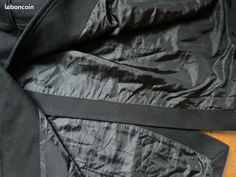 Manteau noir en laine (image 5)