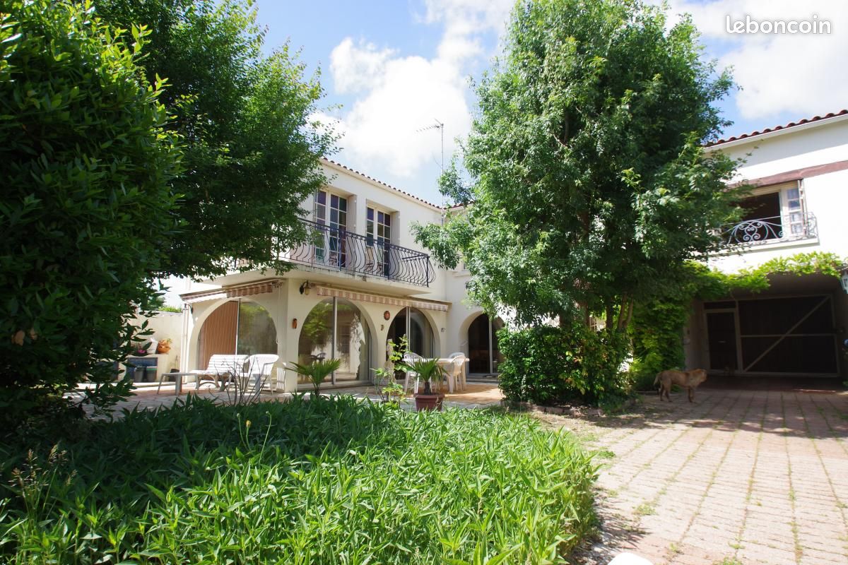 Maison 5 pièces 160 m² · à Périgny · 160 m² · 475 000 €