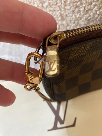 Etui téléphone Louis Vuitton d'occasion - Annonces accessoires et bagagerie  leboncoin