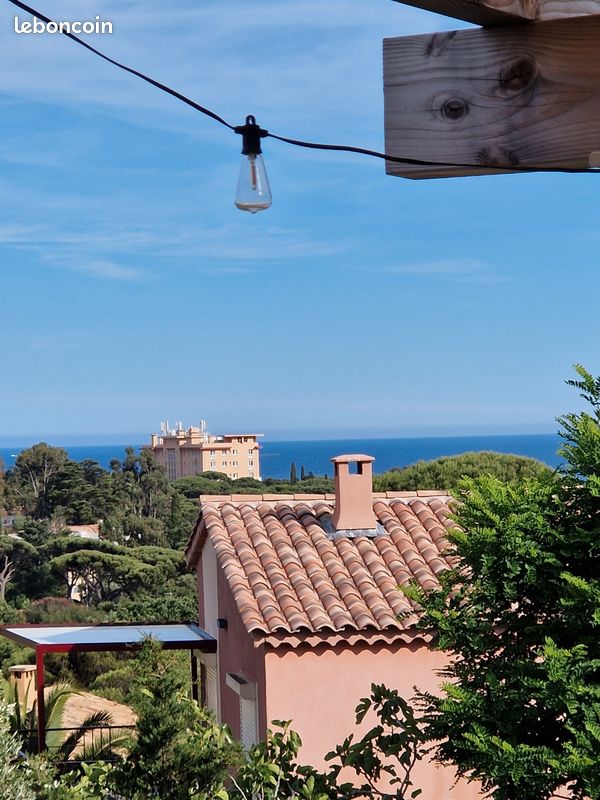 Appartement 3 pièces 70 m² · à Roquebrune-sur-Argens · 70 m² · 565 000 €