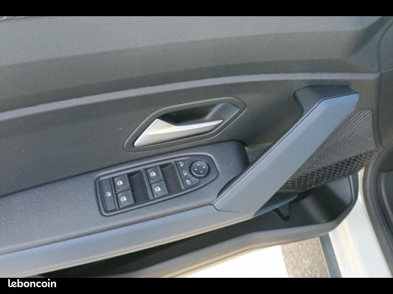 Dacia Duster 1.6 hybrid 140ch Journey (image 15)