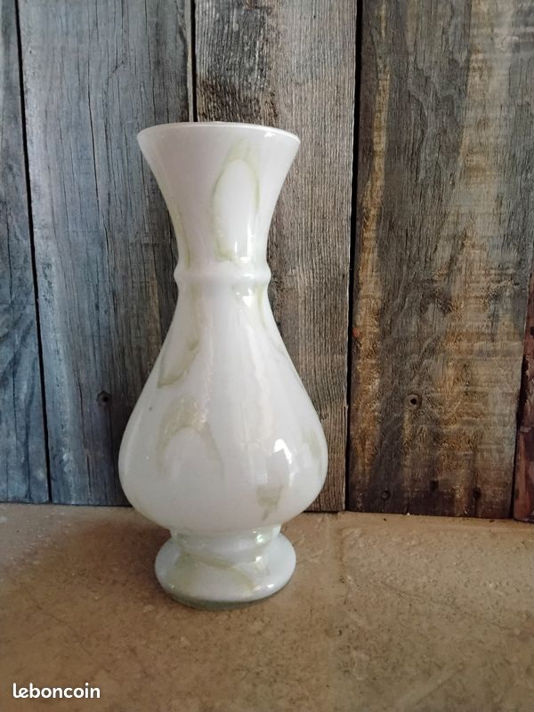Grand vase en opaline vintage (image 3)