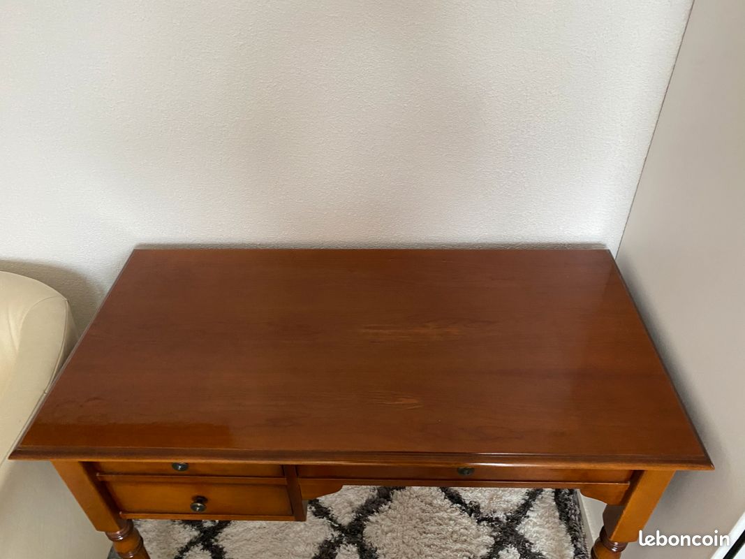 Petit bureau merisier massif 3 tiroirs (image 3)