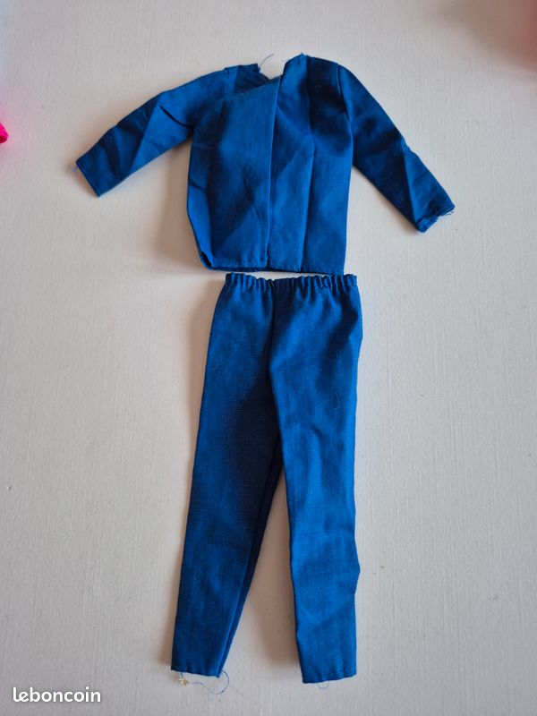 Lot vêtement vintage pour poupée Barbie (image 5)