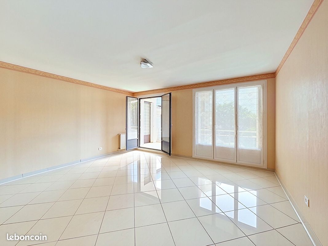 Appartement 4 pièces 92 m² · à Brest · 92 m² · 950 €/mois