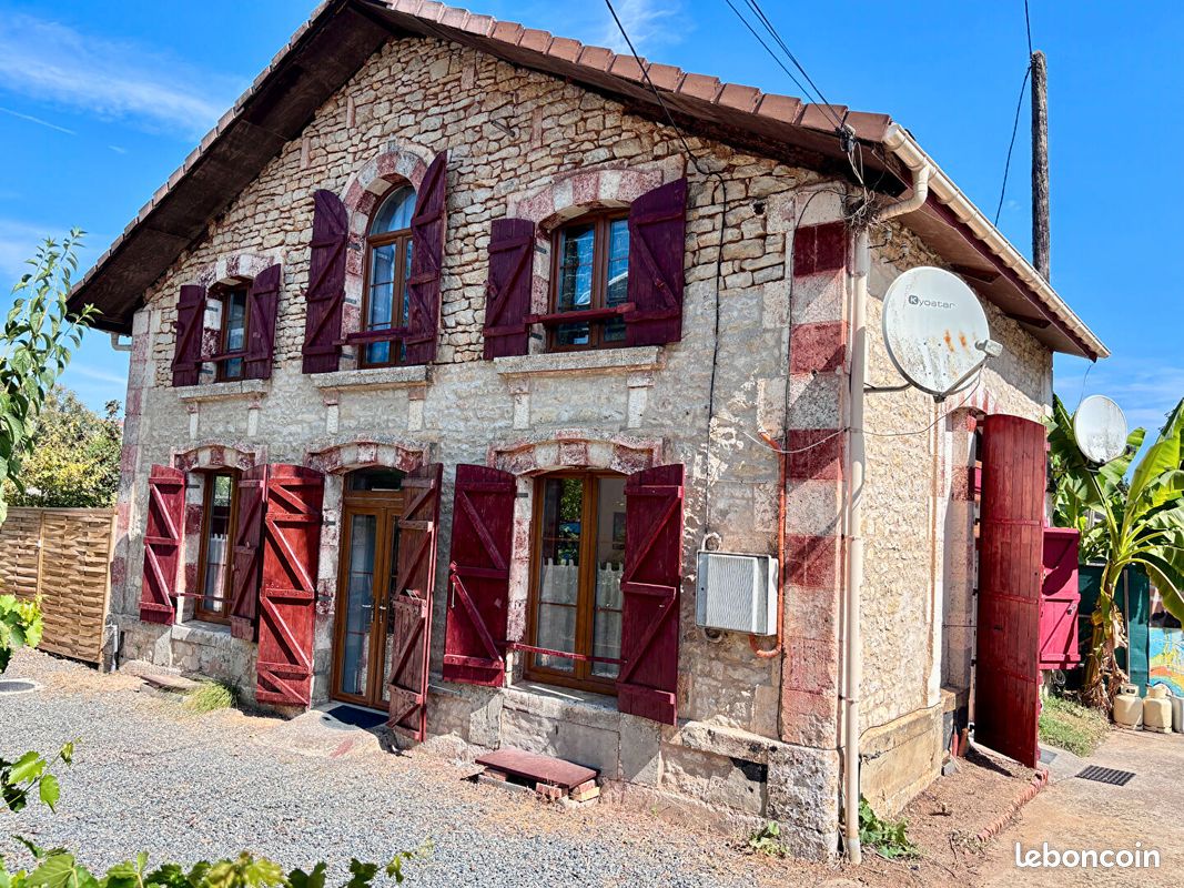 Maison 5 pièces 87 m² · à Ruffec · 87 m² · 114 999 €