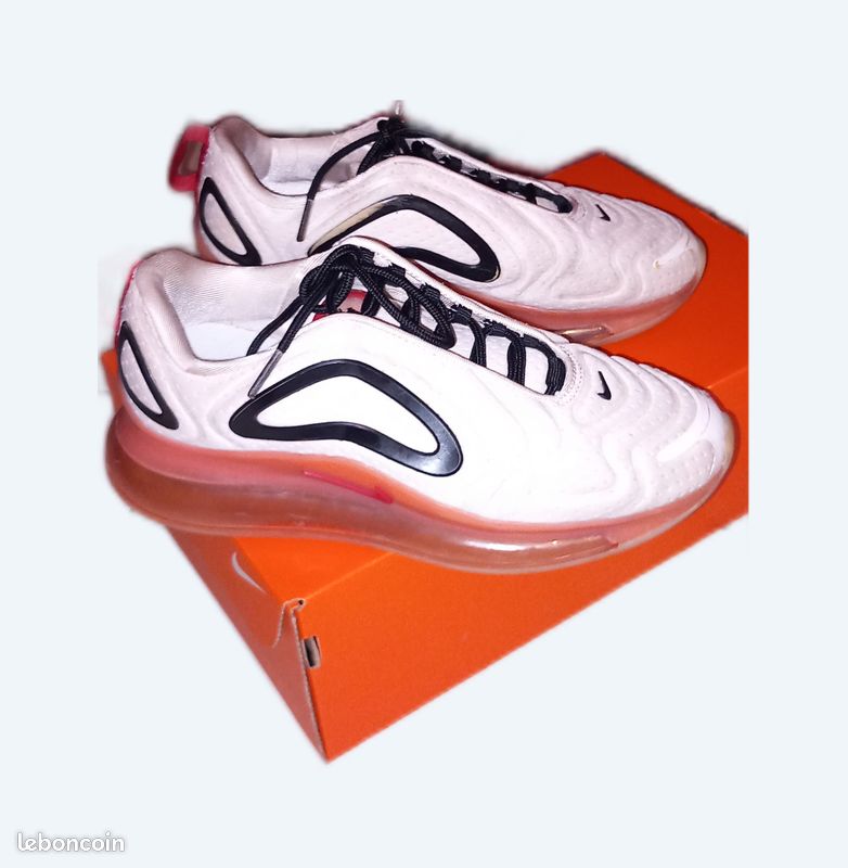 Baskets Nike Nike Air Max 720 Femme Blanche Basket Nike Air Max