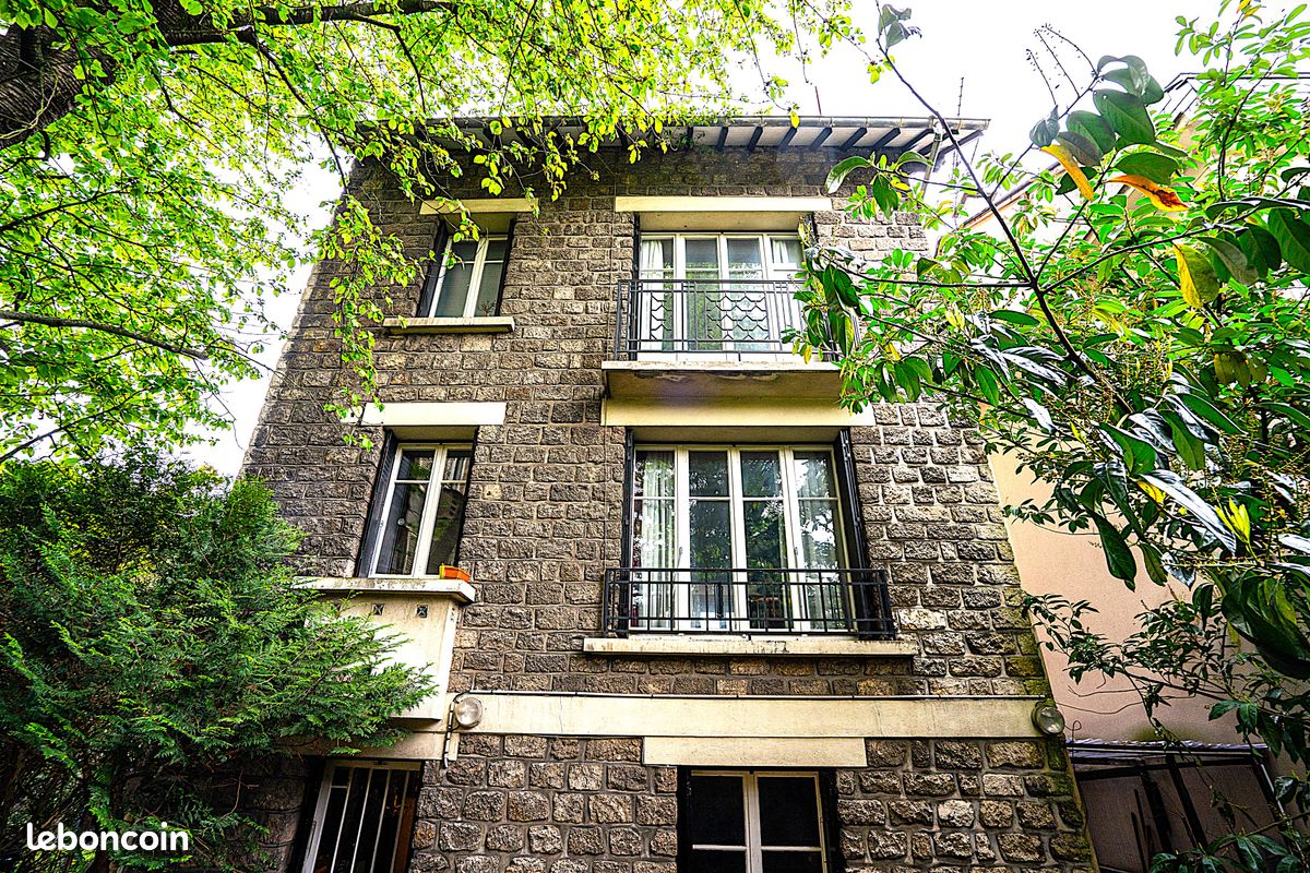 Maison 7 pièces 164 m² · à Saint-Germain-en-Laye · 164 m² · 865 000 €