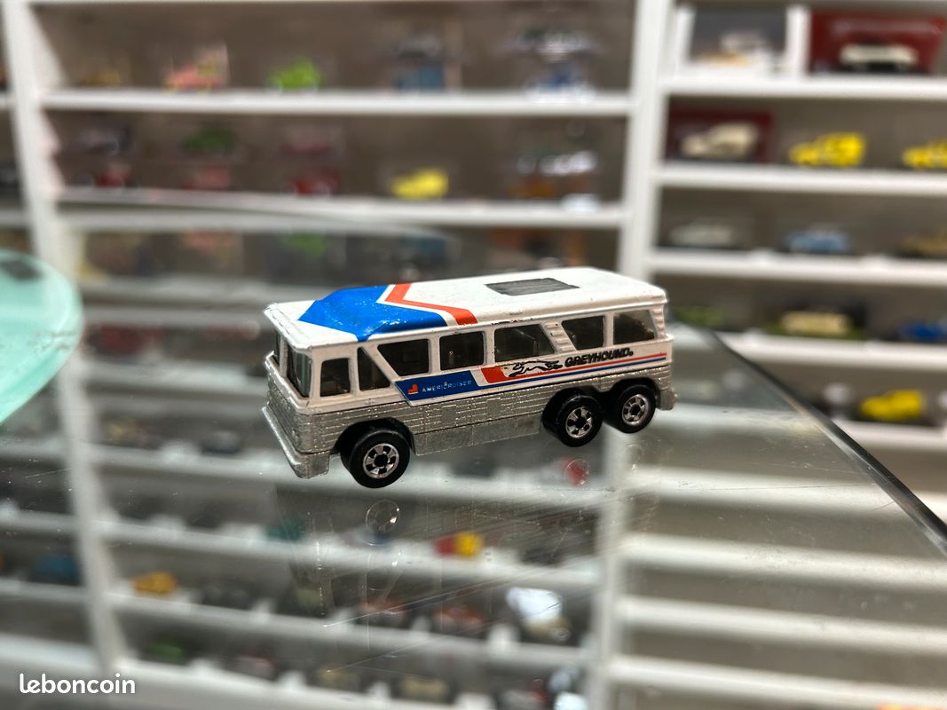 Hot Wheels Bus TH (Treasure Hunt) - Neuf, Modèle Rare