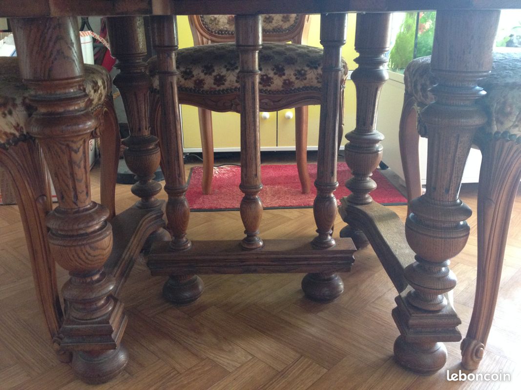 Jolie table de salle à manger (image 2)