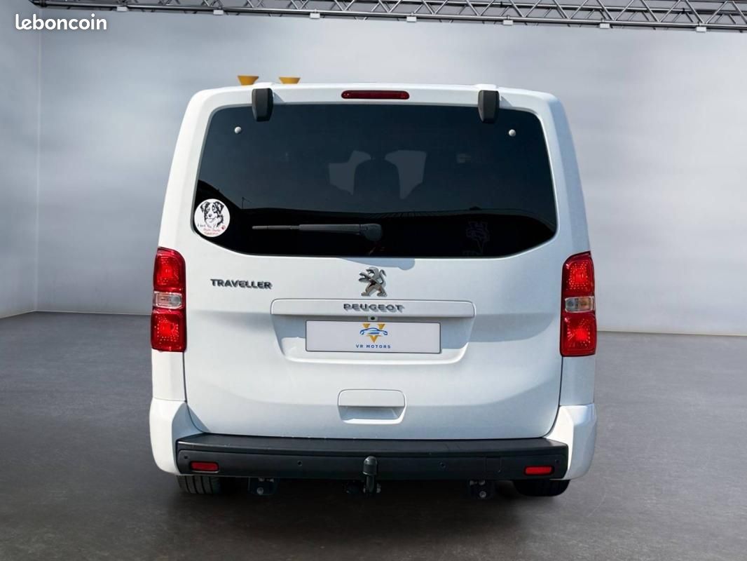 Peugeot Traveller Long Allure 2.0 BlueHDi 180 EAT8 8 Places • Cuir Entretien Peugeot Attelage (image 4)
