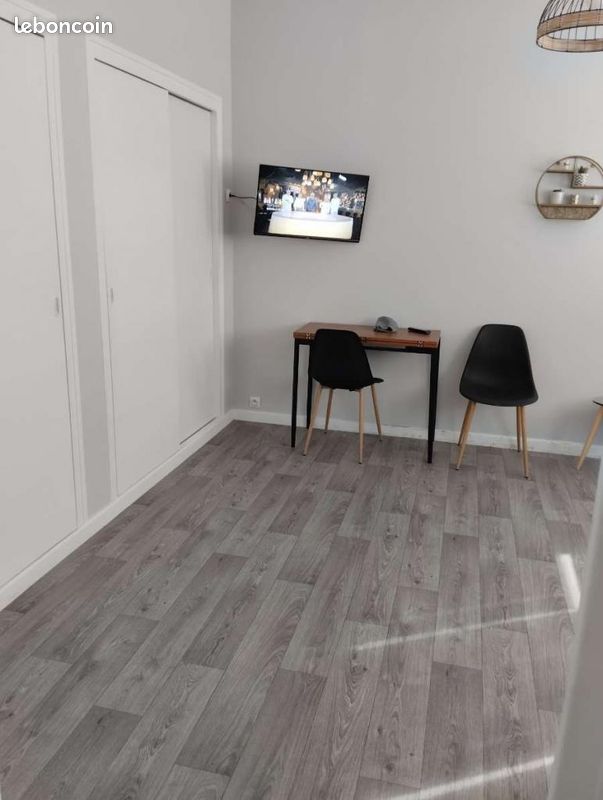 Appartement 1 pièce 28 m² · à Aurillac · 28 m² · 470 €
