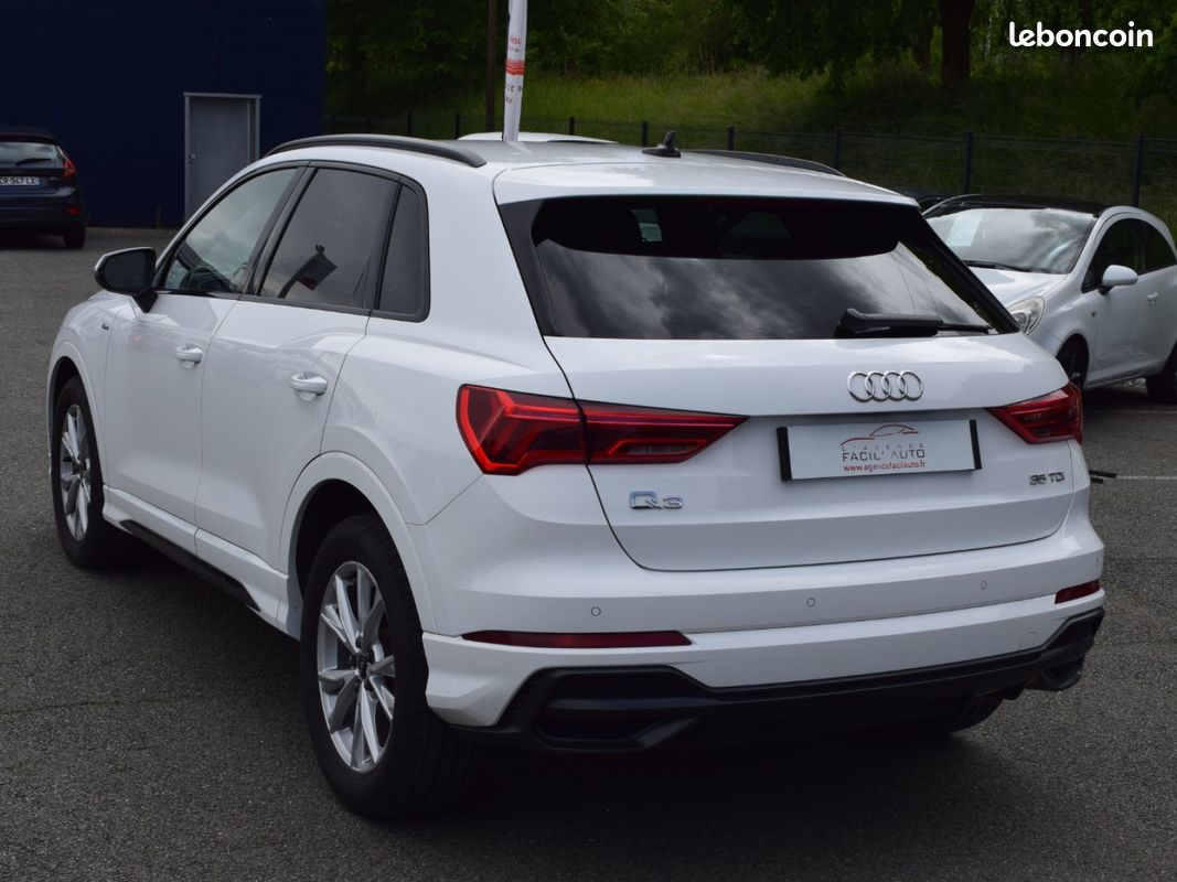 AUDI Q3 35 TDI 150 CV S-LINE S-TRONIC / 1ère MAIN / CROCHET D'ATTELAGE / PACK BLACK (image 3)