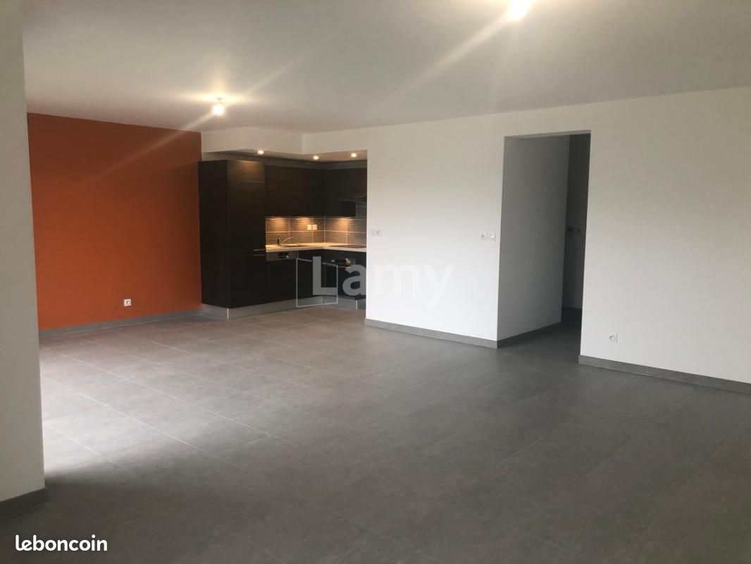 Appartement 3 pièces 84 m² · à Saint-Malo · 84 m² · 1 110 €/mois