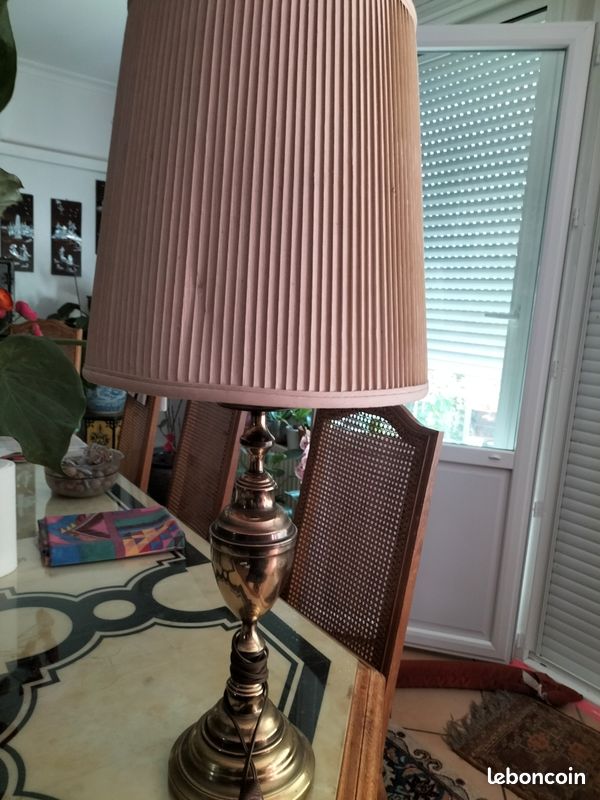 Lampe eu cuivre (image 1)