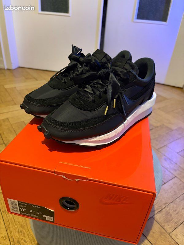 Nike LD Waffle Sacai Nylon Noir (image 1)