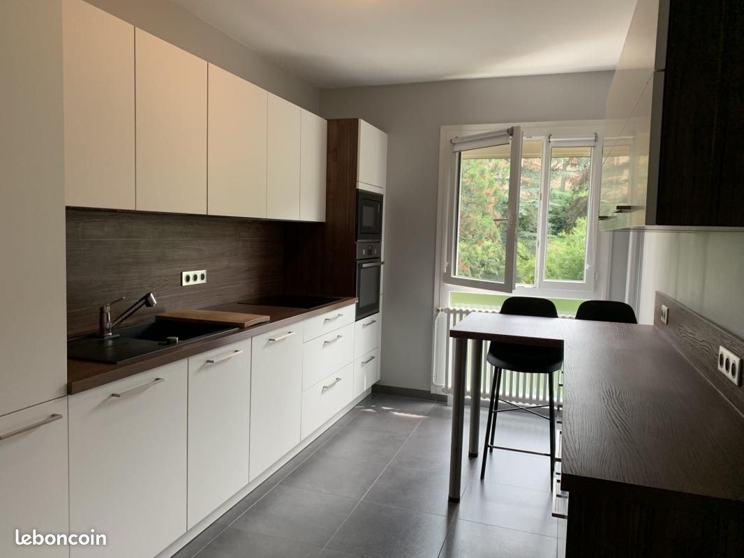 Appartement 3 pièces 70 m² · à Lyon · 70 m² · 1 263 €