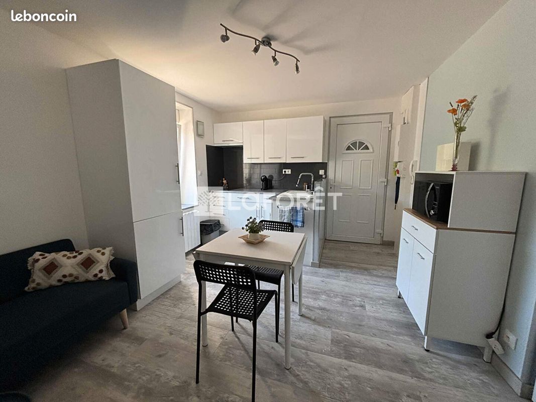 Appartement 1 pièce 30 m² · à Thaon-les-Vosges · 30 m² · 450 €